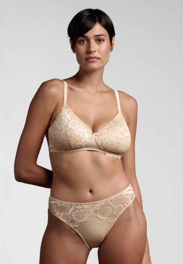 Slip in pizzo di microfibra Lepel 252